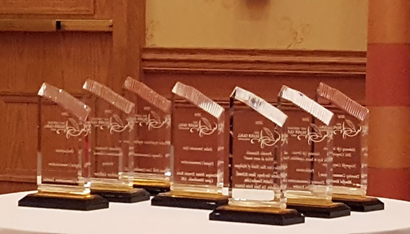 Award.jpg